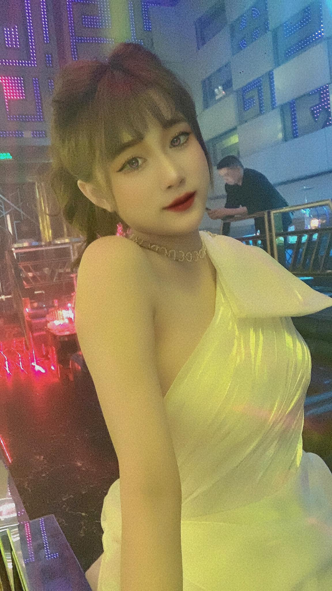 Hot Facebook, Ảnh hot girl, Hình ảnh gái xinh, Girl xinh Việt Nam, Photo gái xinh, Girl xinh Cute, Girl dễ thương Quỳnh Nga vu.nga.90226628